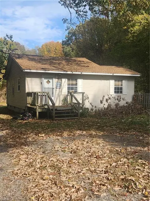 1805 Hampton Hwy, Yorktown, VA 23693