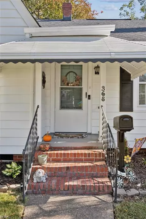 Exterior - 368 Brightwood Ave, Hampton, VA 23661 photo 5 of 15