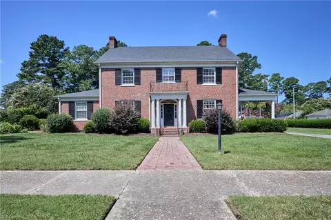 607 N Broad St, Suffolk, VA 23434