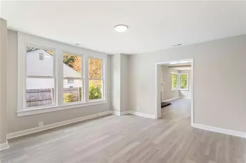 Living - 615 Dune St, Norfolk, VA 23503 photo 5 of 6
