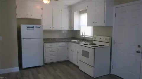 Other - 122 Downes St, Hampton, VA 23663 photo 1 of 8