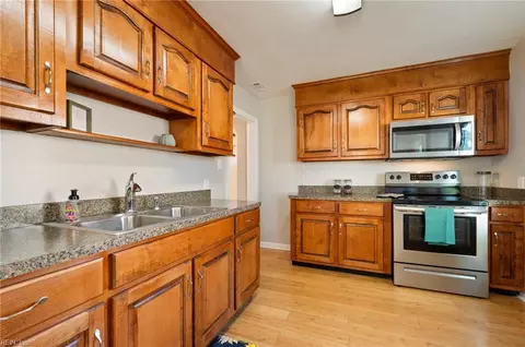 Kitchen - 6422 Devonshire Rd, Norfolk, VA 23513 photo 2 of 3