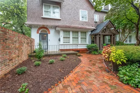 700 Raleigh Ave #J, Norfolk, VA 23507