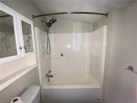 237 Holladay St, Suffolk, VA 23434 photo 13