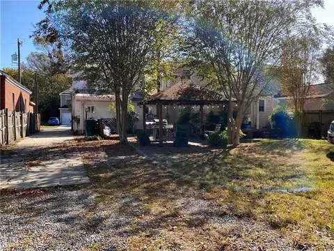237 Holladay St, Suffolk, VA 23434 photo 31