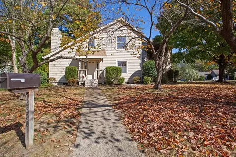 2500 Torrey Pl, Virginia Beach, VA 23454