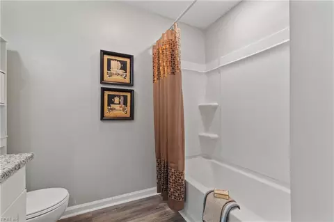 Bath - 4841 Sunray Ave, Chesapeake, VA 23321 photo 2 of 4