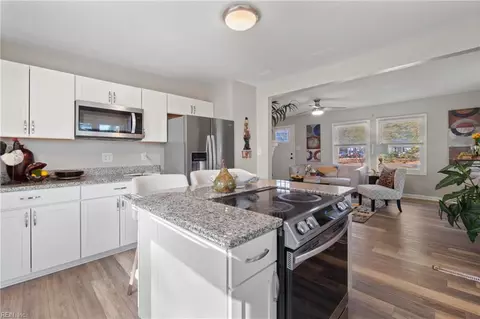 Kitchen - 4841 Sunray Ave, Chesapeake, VA 23321 photo 3 of 3