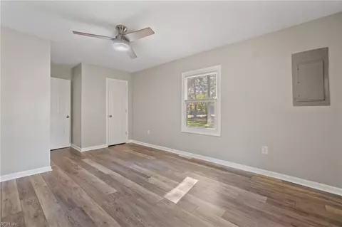 Bedroom - 4841 Sunray Ave, Chesapeake, VA 23321 photo 2 of 5