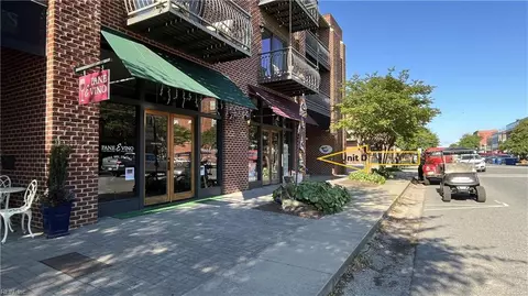 300 Mason Ave #D, Cape Charles, VA 23310