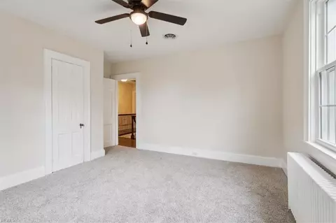 Bedroom - 621 Pace St, Franklin, VA 23851 photo 4 of 10