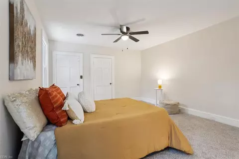Bedroom - 621 Pace St, Franklin, VA 23851 photo 9 of 10