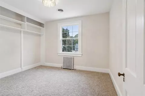 Bedroom - 621 Pace St, Franklin, VA 23851 photo 1 of 10