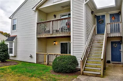 2204 A Rock Cliff Rch Reach, Chesapeake, VA 23320