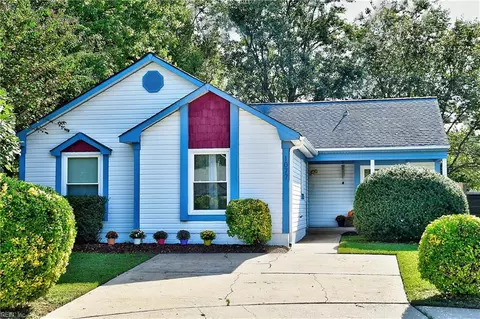 1077 Culmer Dr, Virginia Beach, VA 23454