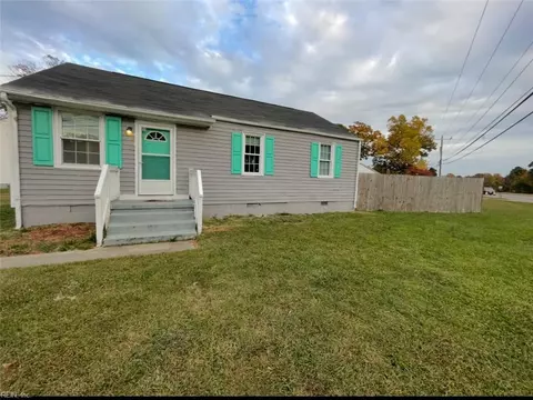 101 Douglas Dr, Williamsburg, VA 23185