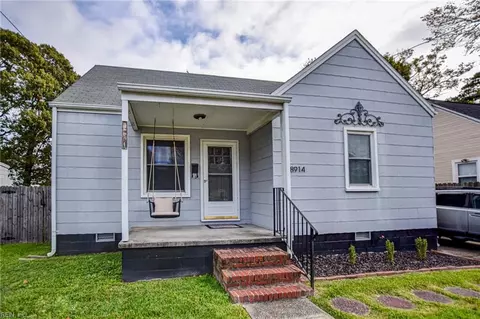 8914 Devon St, Norfolk, VA 23503