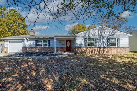 3516 Plum Cres, Virginia Beach, VA 23453