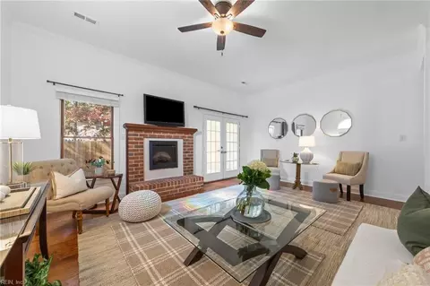 22 Colonies Lndg, Hampton, VA 23669 photo 3