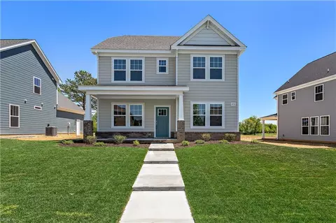 1009 Hillpoint Rd, Suffolk, VA 23434