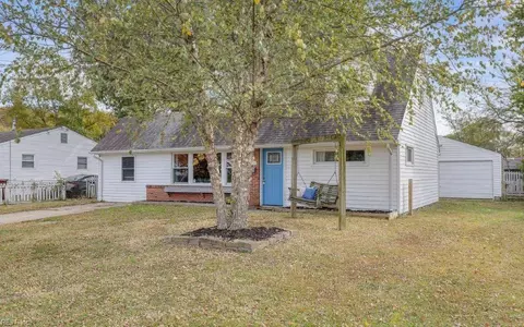 1310 Virginia Ave, Chesapeake, VA 23324