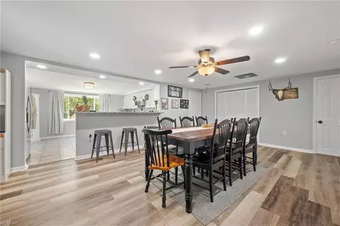 Dining - 26 Routten Rd, Hampton, VA 23664 photo 1 of 1