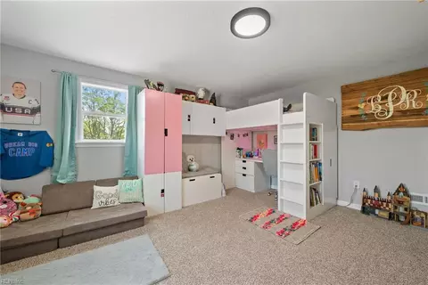 Bedroom - 26 Routten Rd, Hampton, VA 23664 photo 7 of 8