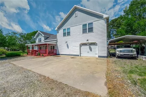 Exterior - 26 Routten Rd, Hampton, VA 23664 photo 4 of 10