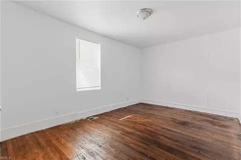 9611 3rd View St, Norfolk, VA 23503 photo 8