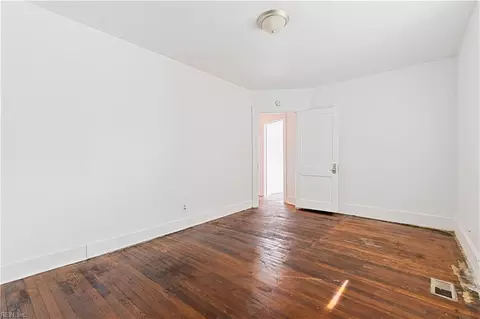 9611 3rd View St, Norfolk, VA 23503 photo 10