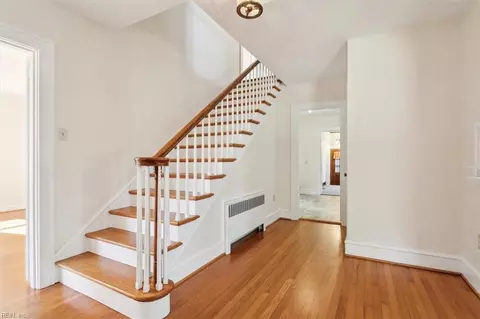 4107 Chesapeake Ave, Hampton, VA 23669 photo 6