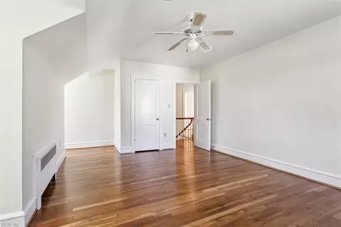 4107 Chesapeake Ave, Hampton, VA 23669 photo 34