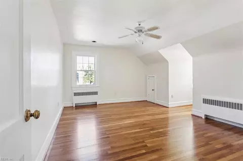 4107 Chesapeake Ave, Hampton, VA 23669 photo 36