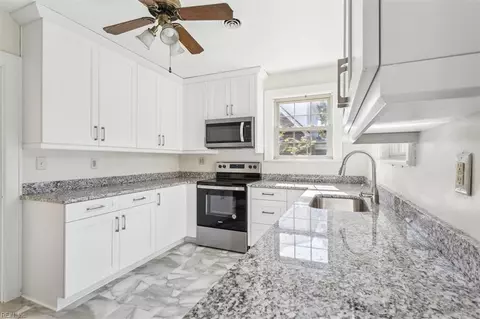 4107 Chesapeake Ave, Hampton, VA 23669 photo 16