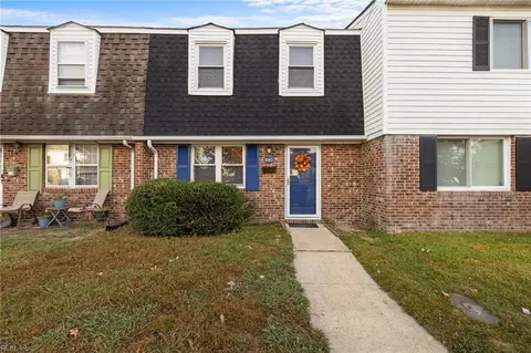 840 N Buckingham Ct, Virginia Beach, VA 23462