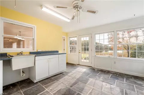 2933 Harbor Rd, Suffolk, VA 23435 photo 25