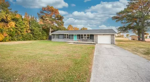 4341 Ballahack Rd, Chesapeake, VA 23322