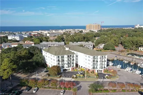 2140 Vista Cir #404, Virginia Beach, VA 23451