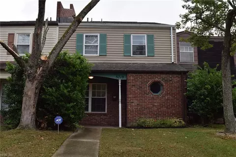 5718 E Hastings Arch Arch, Virginia Beach, VA 23462