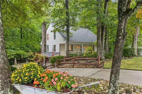 107 Pebble Beach Ln, Williamsburg, VA 23185