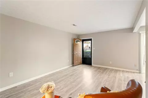 1541 Malibu Pl, Newport News, VA 23608