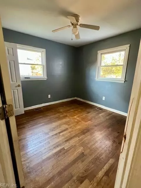 25 Lacrosse St, Hampton, VA 23663 photo 9