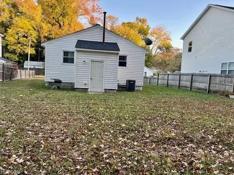 25 Lacrosse St, Hampton, VA 23663 photo 12