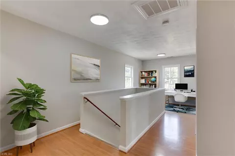 2818 Tidewater Dr, Norfolk, VA 23509