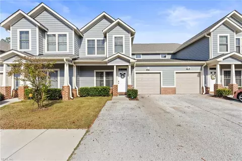 200 Seasons Cir #302, Suffolk, VA 23434