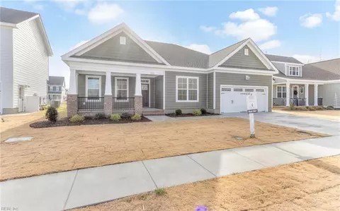 5107 Annapolis Dr, Chesapeake, VA 23321 photo 2