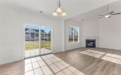 5107 Annapolis Dr, Chesapeake, VA 23321 photo 13