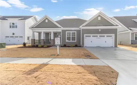 5107 Annapolis Dr, Chesapeake, VA 23321