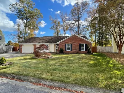 1821 Saint Regis Cir, Virginia Beach, VA 23453