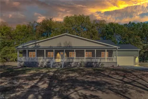 7701 Cunningham Ln, Gloucester, VA 23061